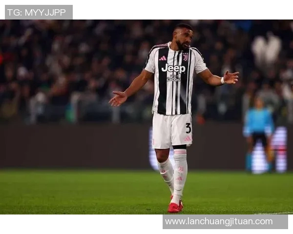 巴西足球明星后卫的传奇之路与辉煌成就探秘